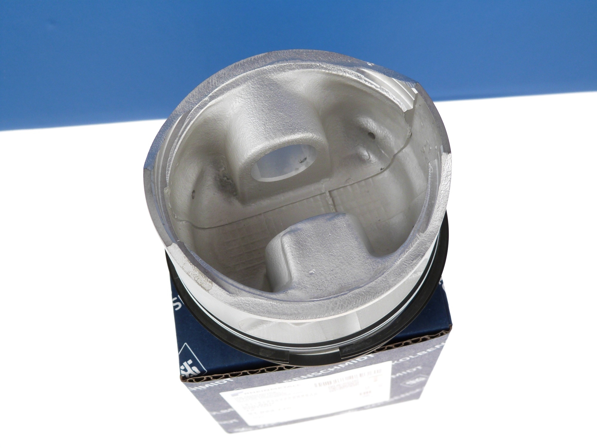 4 Stück KS 91 023 710 Kolben