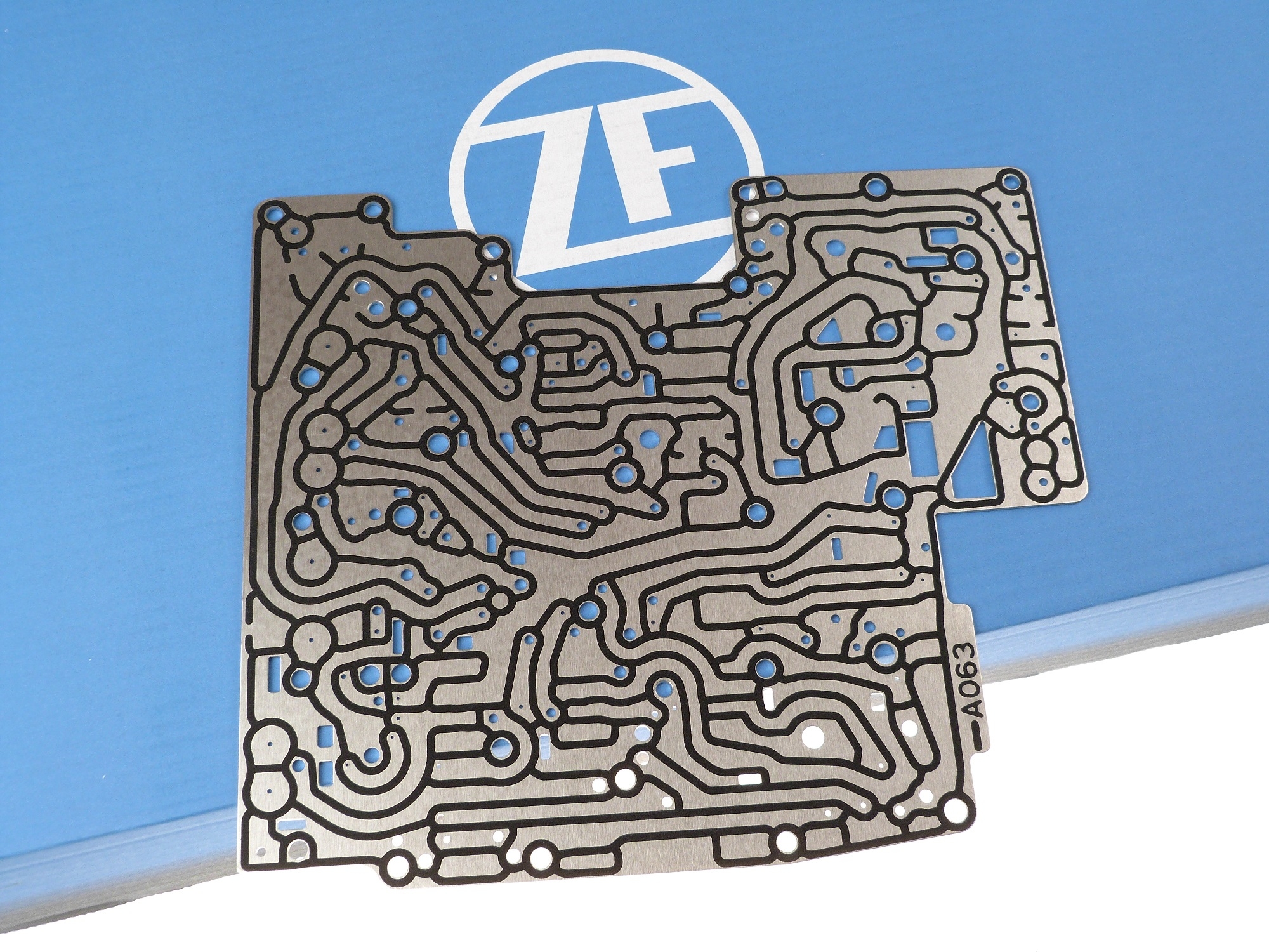 1 Stück ZF Zwischenplatte 1068.227.063