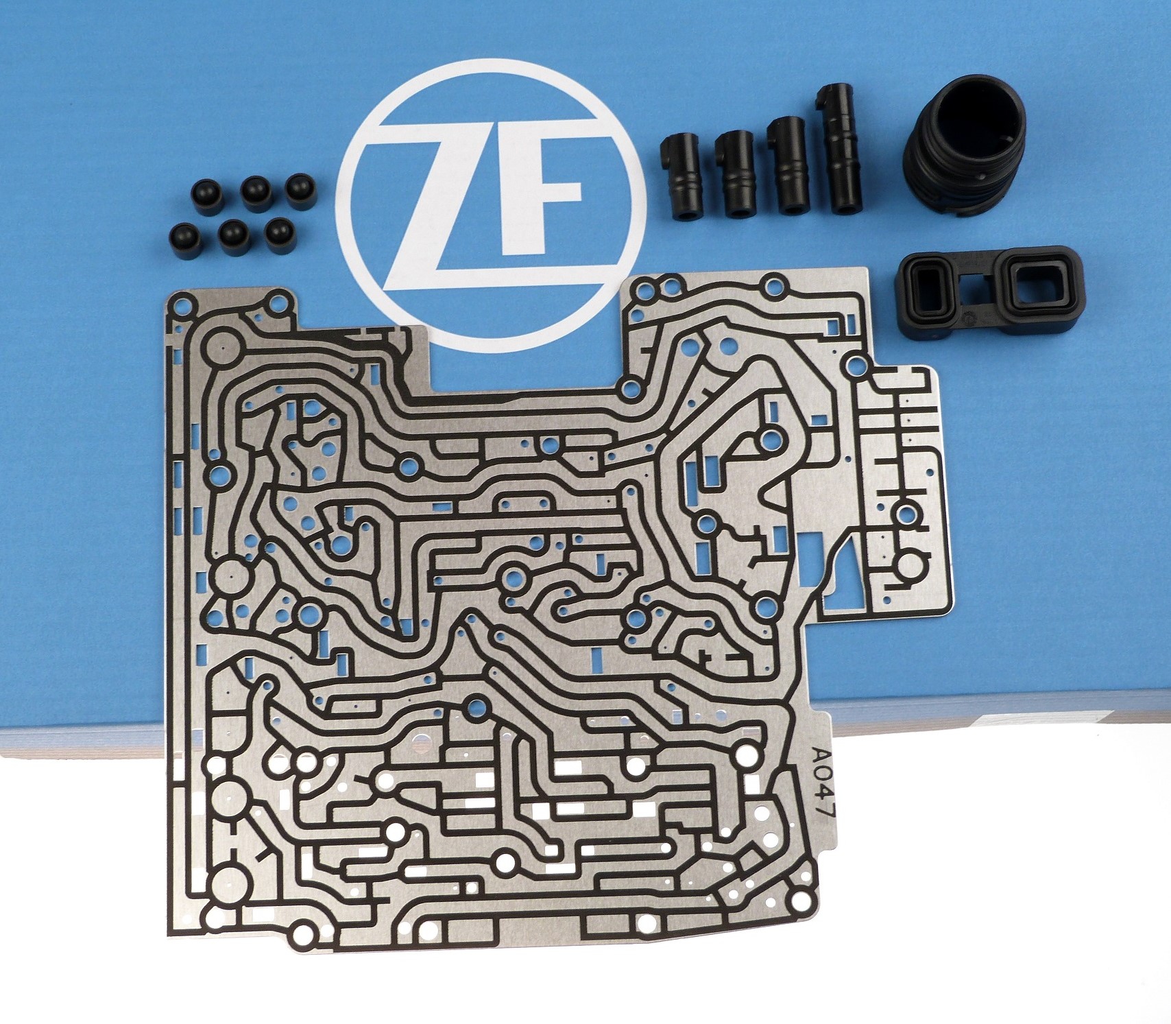 ZF 1068.227.047 Zwischenplatte + Dämpferkolben + Hülsen 6HP19