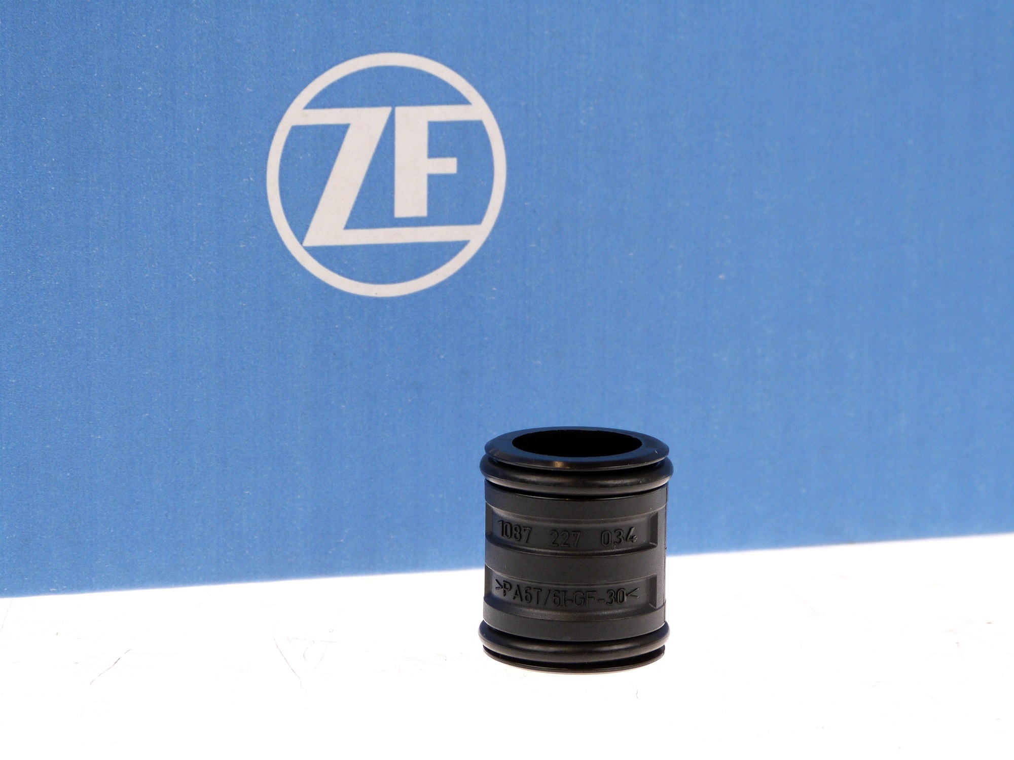 ZF 0501.227.048 Zwischenplatte + Dämpferkolben + Hülsen 8HP