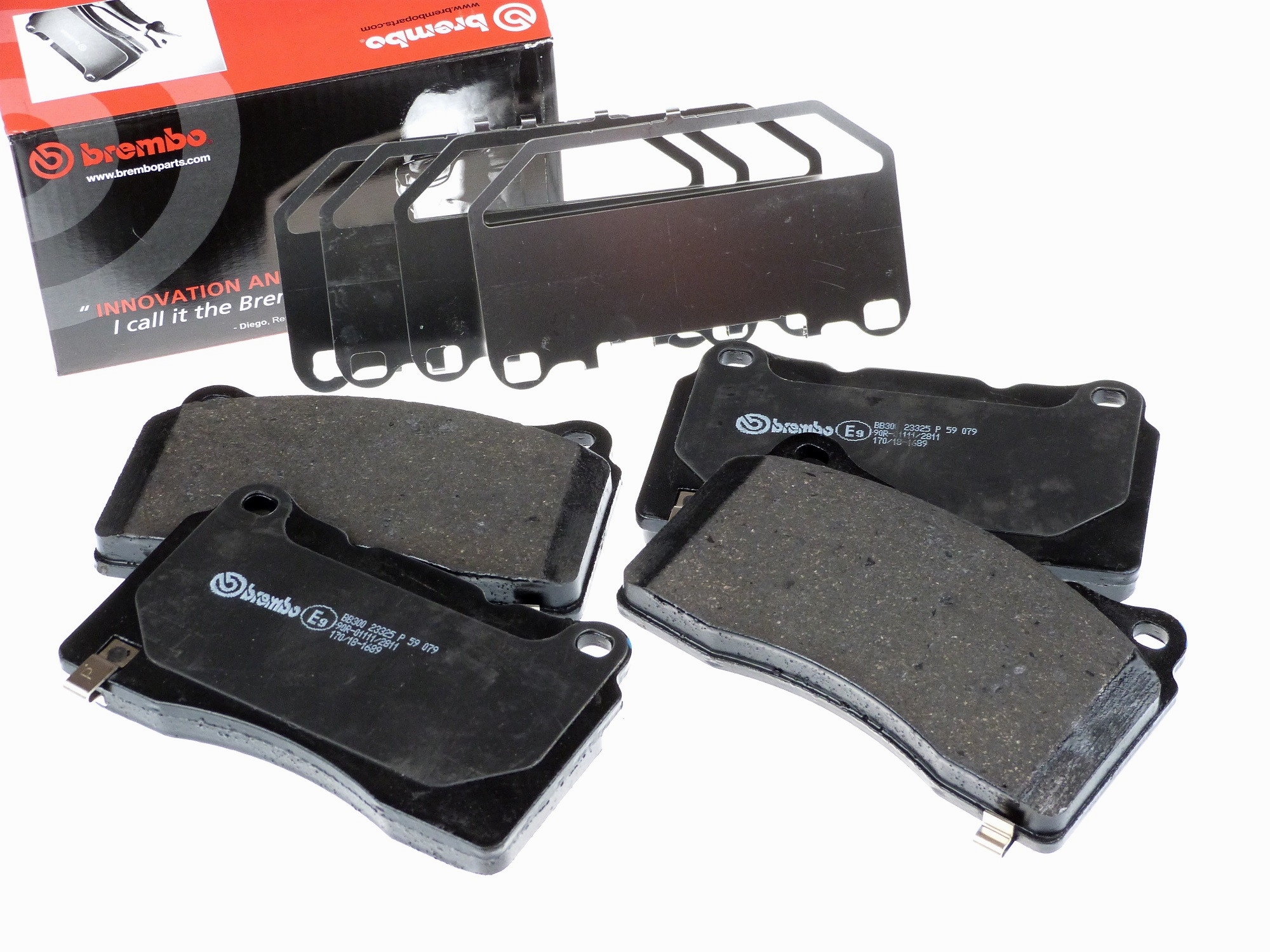 BREMBO Bremsbelagsatz P59079 Vorderachse