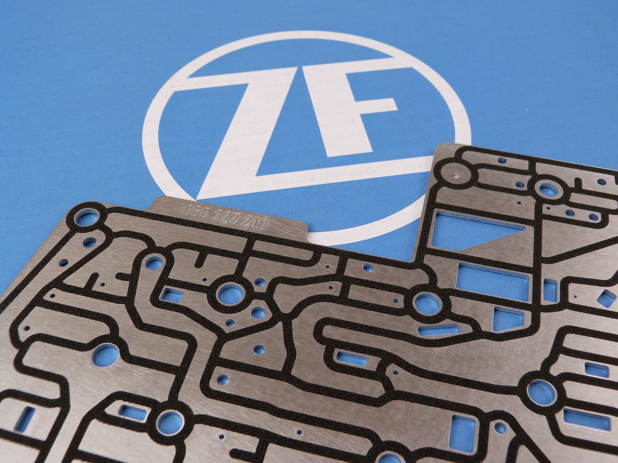1 Stück ZF Zwischenplatte 1068.227.063