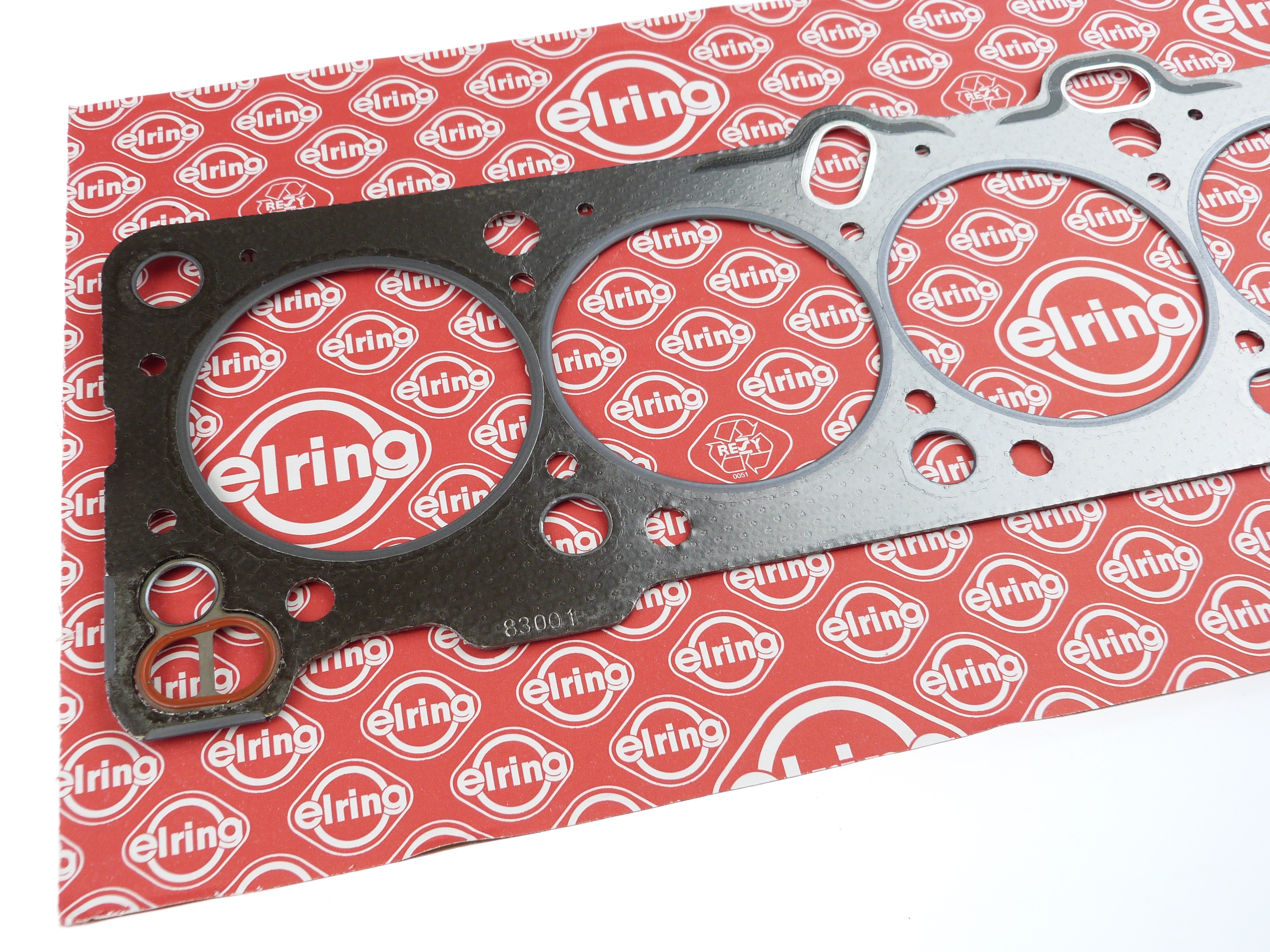 Elring Zylinderkopfdichtung 016.590 inkl. Schraubensatz