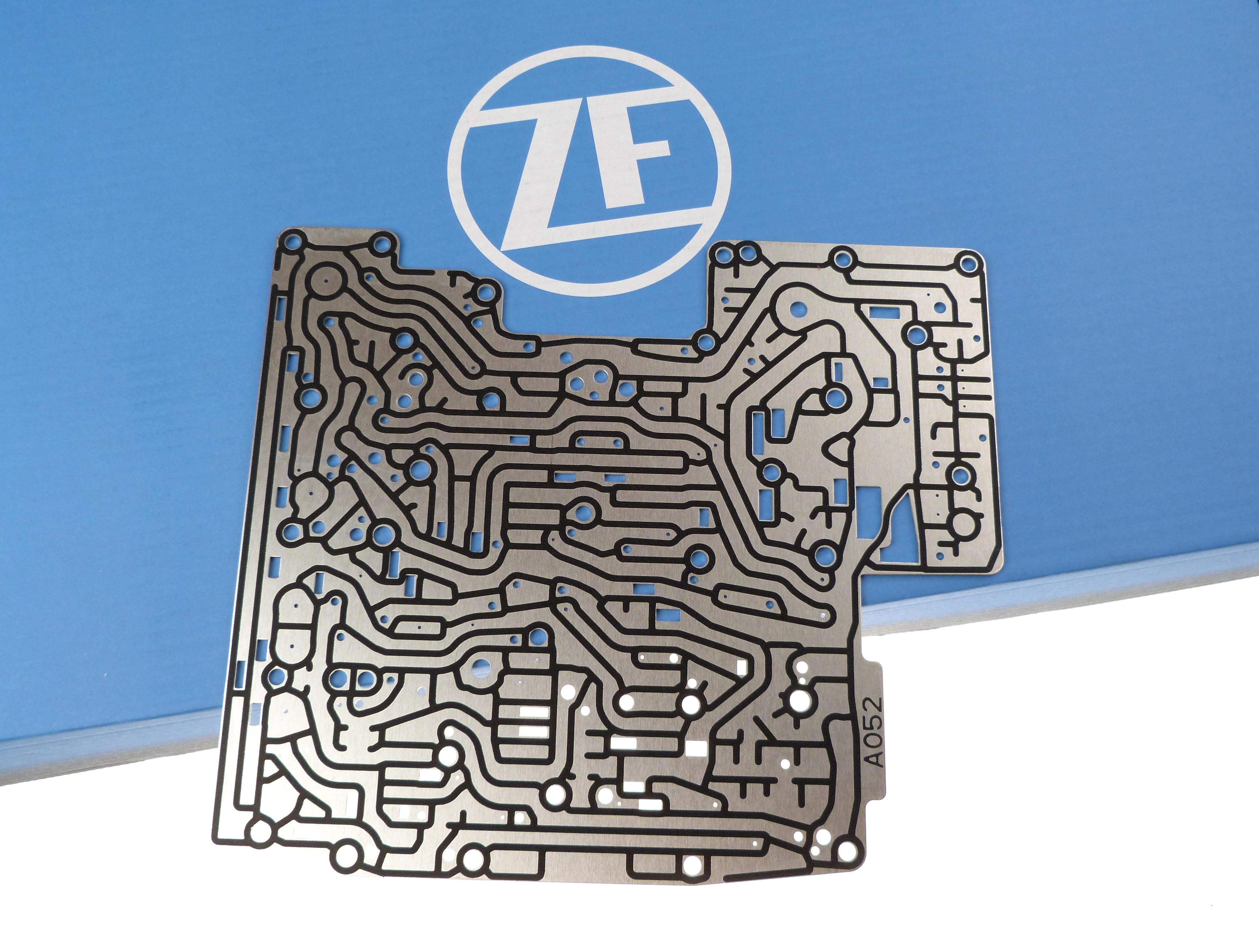 1 Stück ZF Zwischenplatte 1068.227.052