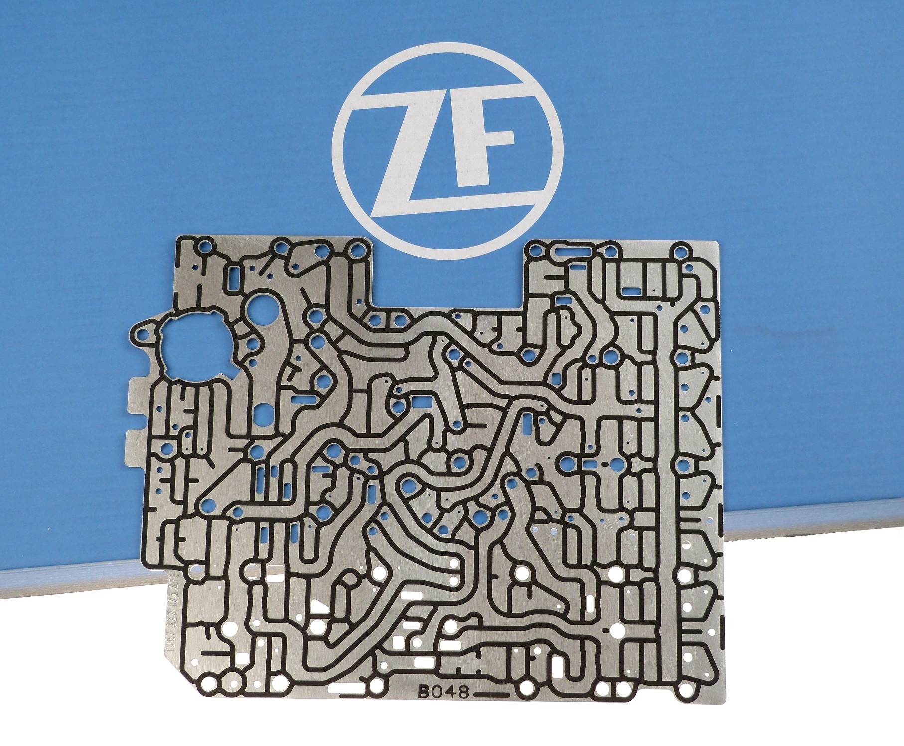 ZF 0501.227.048 Zwischenplatte + Dämpferkolben + Hülsen 8HP