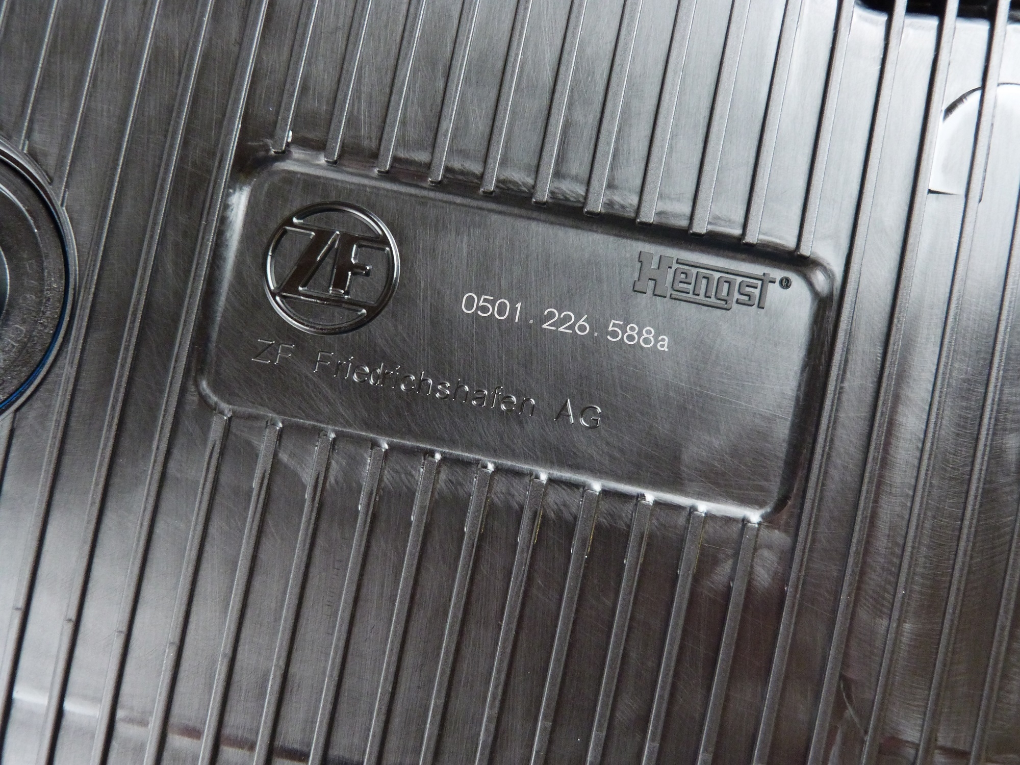 ZF Getriebeölwanne für 8HP76 inkl. Schraubensatz