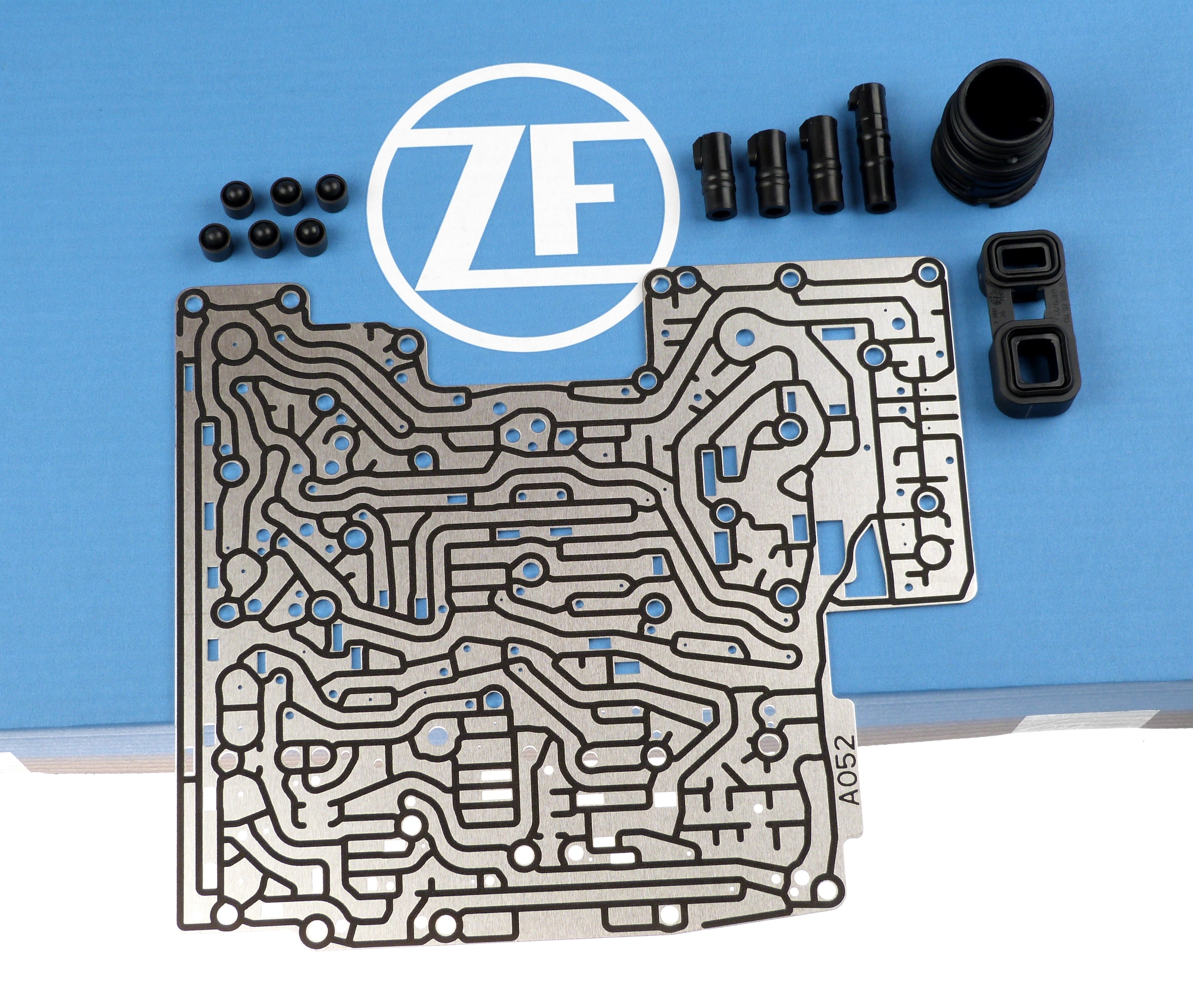 ZF 1068.227.052 Zwischenplatte + Dämpferkolben + Hülsen 6HP19
