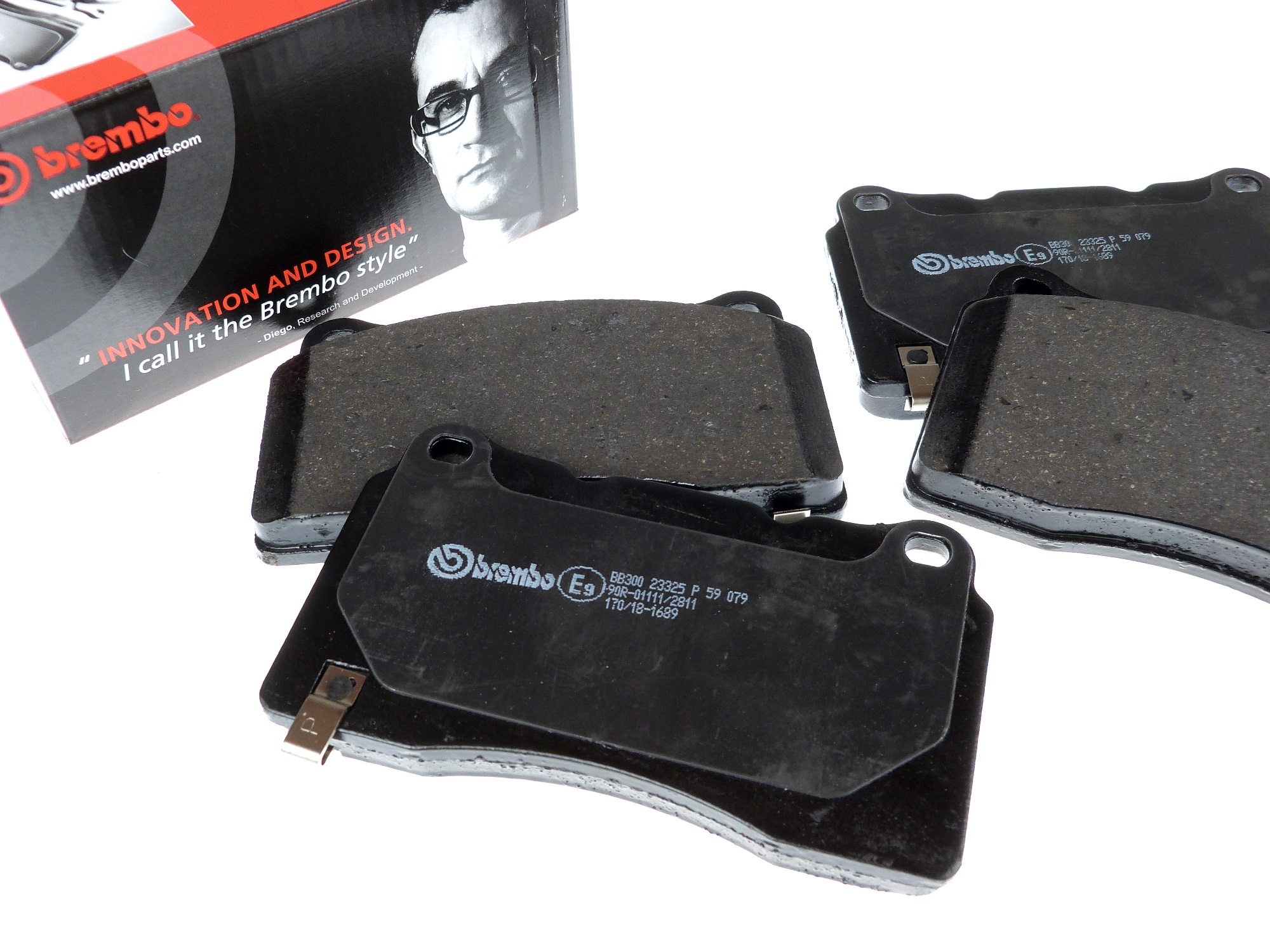 BREMBO Bremsbelagsatz P59079 Vorderachse